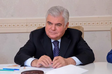Nəqliyyat naziri Cəlilabadda vətəndaşların şikayətlərini dinləyib