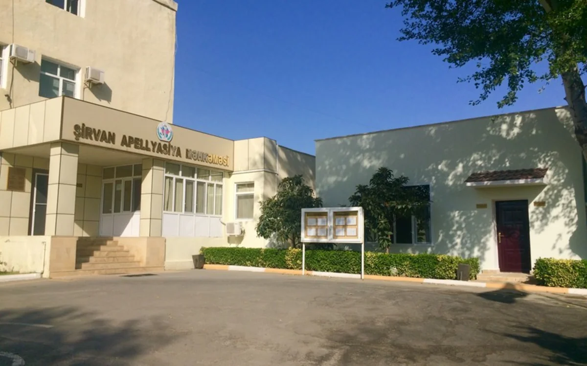 Şirvan Apellyasiya Məhkəməsinin müraciəti əsasında konstitusiya işinə dair qərar qəbul edilib