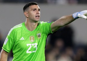 Dünya çempionu olan qapıçı klubunu dəyişə bilər