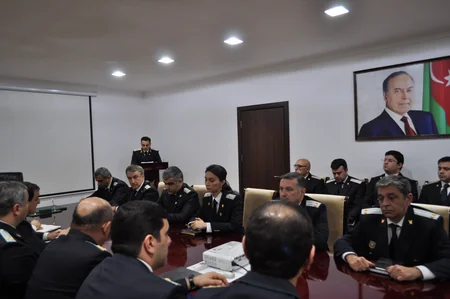 Bakı şəhər prokurorluğunda ulu öndər Heydər Əliyevin xatirəsinə həsr olunmuş anım mərasimi keçirilib