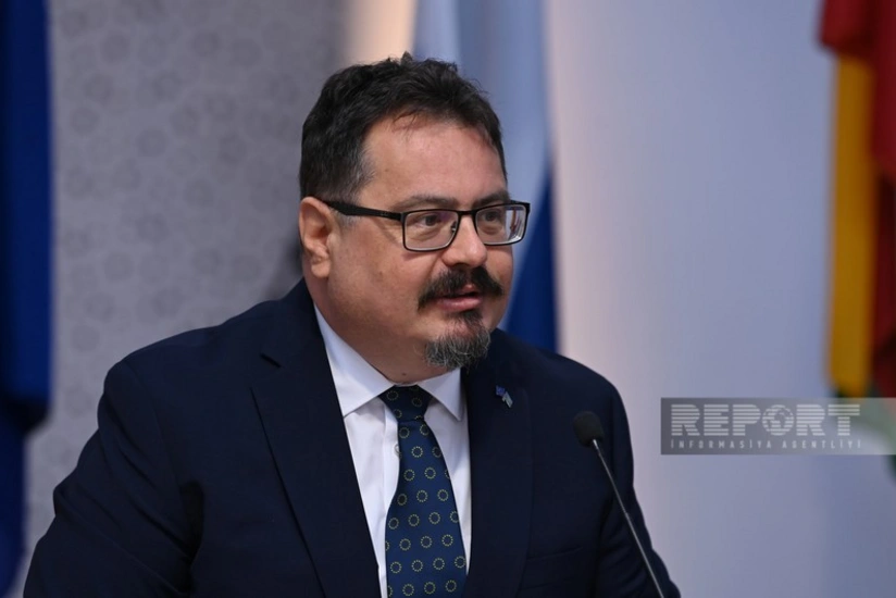 Посол ЕС приветствовал доставку азербайджанской нефти в Словакию