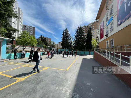Türkiyədə seçki məntəqələrində izdiham müşahidə olunur - REPORTAJ