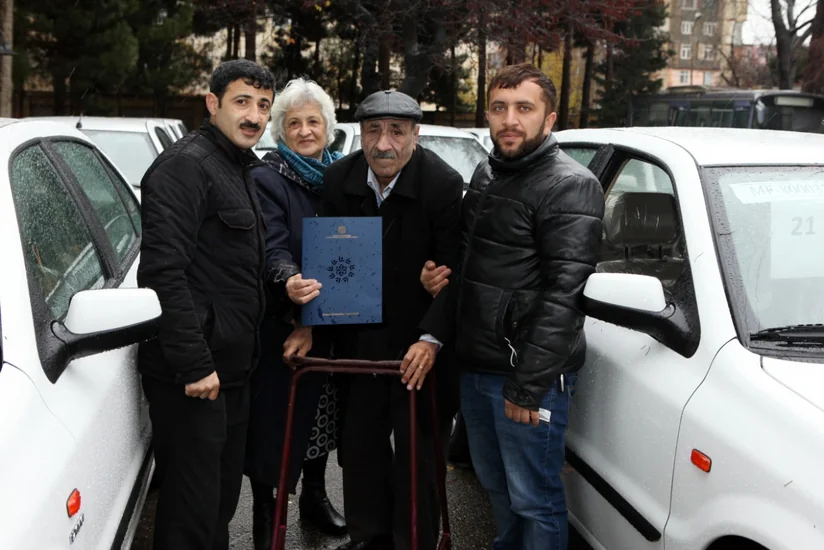 Daha 50 avtomobil Qarabağ müharibəsi əlillərinə təqdim edildi