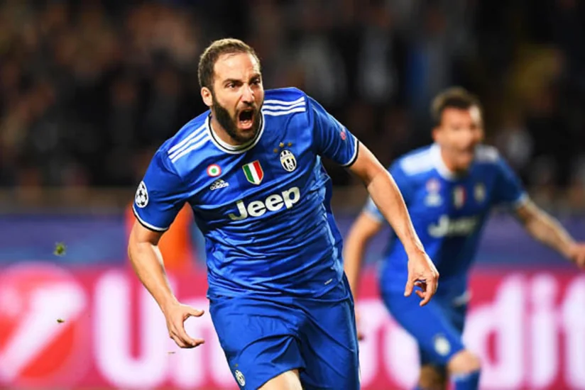 Çempionlar Liqası: Yuventus Monakonu səfərdə məğlub edib - VİDEO