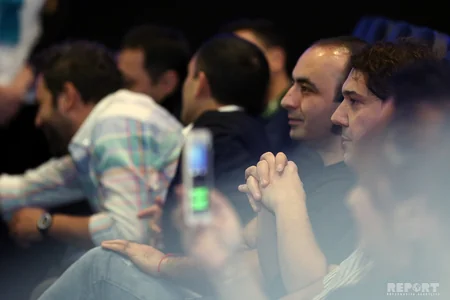 Türkiyənin tanınmış müğənnisi Bakıda filmə çəkilib