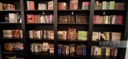 Gəncədə BookZone kitab evinin açılışı olub