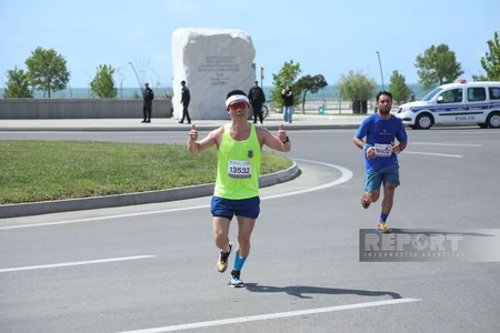 Heydər Əliyev Fondunun təşəbbüsü ilə keçirilən “Bakı Marafonu 2024” start götürüb
