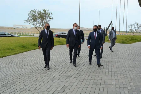 EU ready to invest in various projects in Baku port 