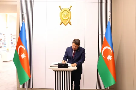 Kamran Əliyev Türkiyənin ədliyyə naziri ilə görüşüb