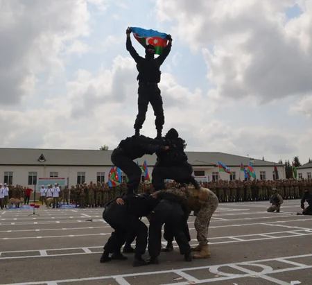 Silahlı Qüvvələrdə “Açıq qapı” günü keçirilib