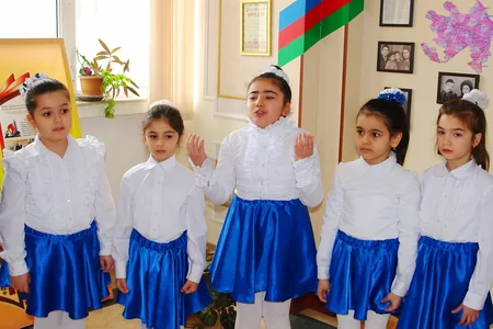 Bakı məktəblərində ilk dərslər Xocalı soyqırımına həsr edilib