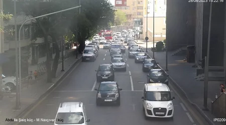 Bakıda yanğına görə yolda sıxlıq yaranıb