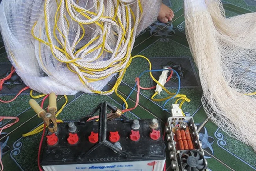 Kürdəmirdə balıq tutmaq üçün su kanalına elektrik buraxan şəxsi cərəyan vurub