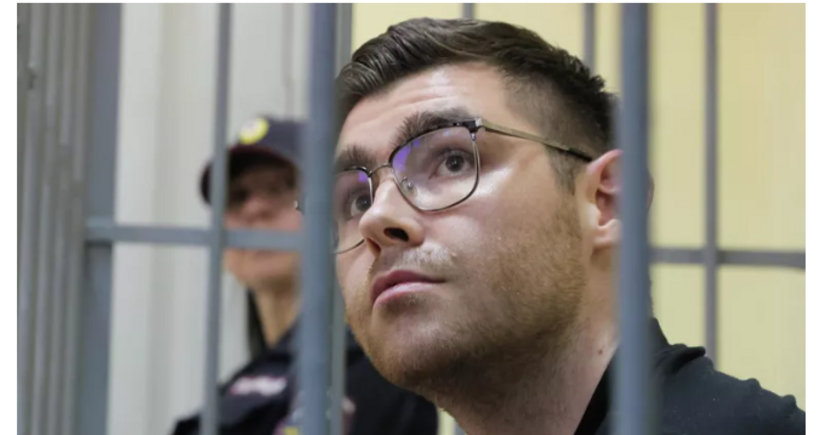 Суд Екатеринбурга продлил арест редактору Ura.ru Аллаярову по делу о взятке
