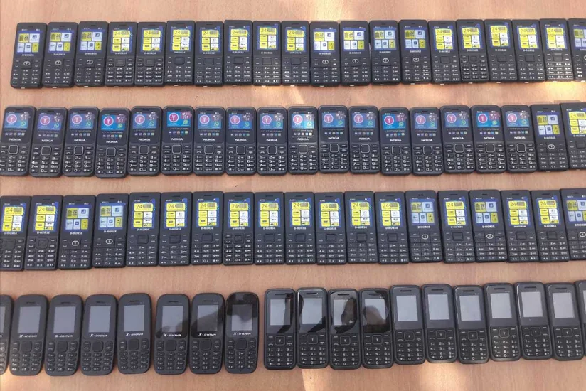 Azərbaycana çay axını ilə 92 ədəd mobil telefon gətirilməsinin qarşısı alınıb