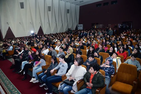 İmadəddin Nəsiminin 650 illik yubileyi ilə əlaqədar tədbir keçirilib