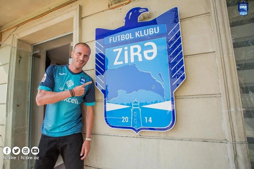 Zirə Anastasios Papazoqlu və daha 2 legionerlə vidalaşmaq istəyir