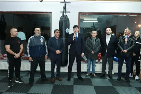 Almaniyada Diaspor Boks Liqasının idman zalı və “Ana dili” məktəbi açılıb
