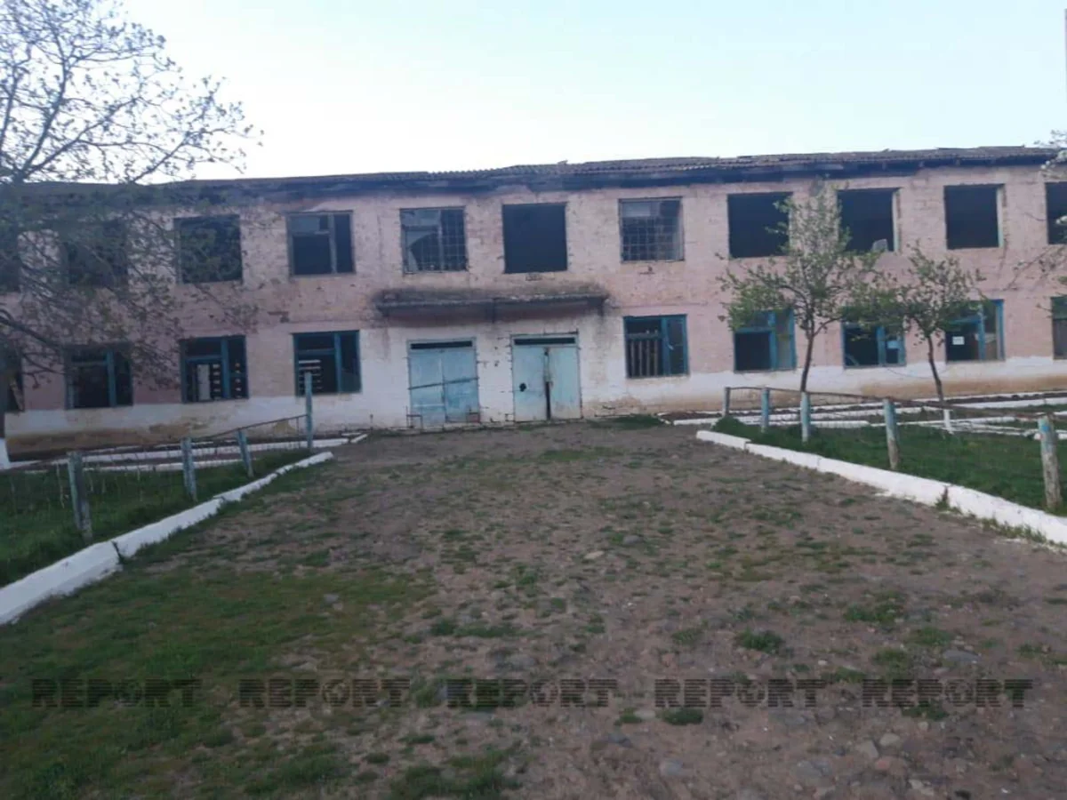 Azərbaycanda daha bir məktəb uçmaq təhlükəsi ilə üz-üzədir