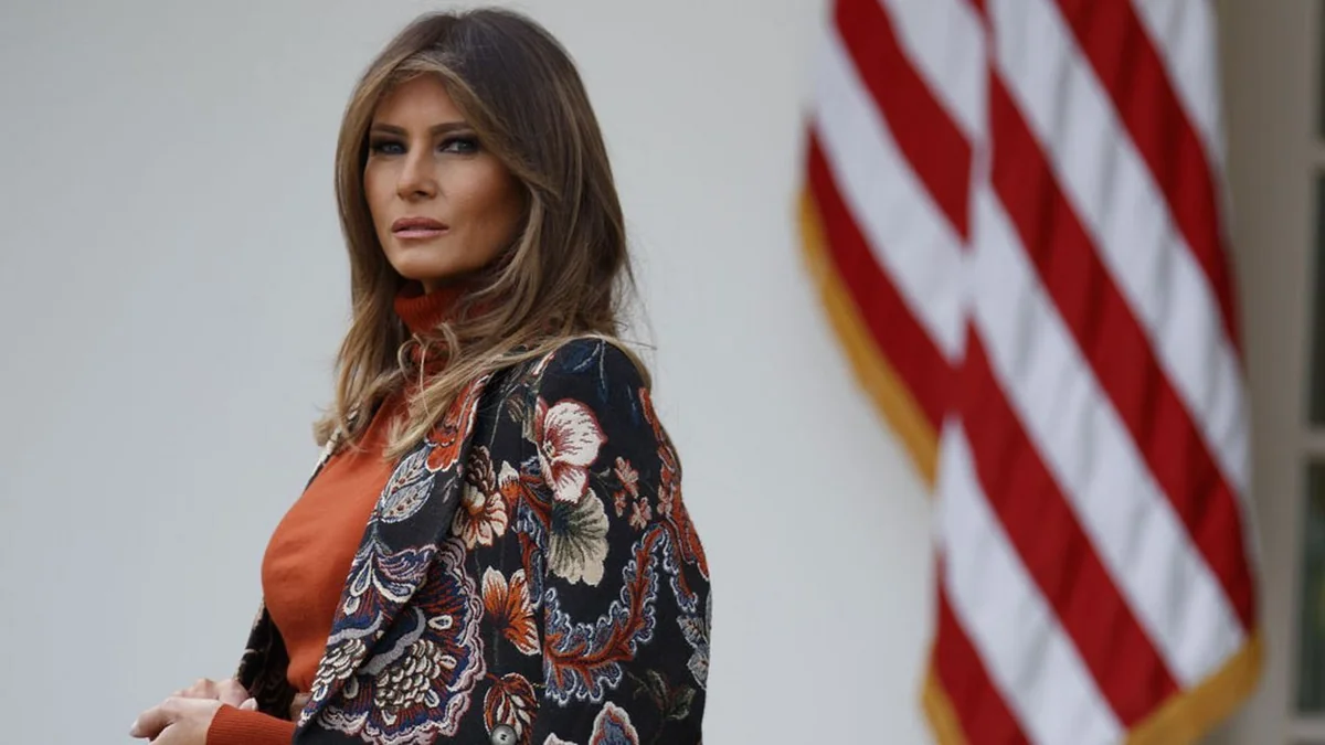 Родители Меланьи Трамп получили американское гражданство