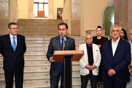 Muzey Mərkəzində gənc rəssamların “Sənin adın nədir?” adlı ilk tanıtım sərgisi açılıb