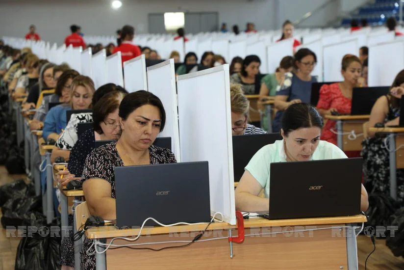 Müəllimlərin sertifikatlaşdırılması imtahanında sualın biri səhv çıxıb, namizədlərə əlavə bal yazılıb