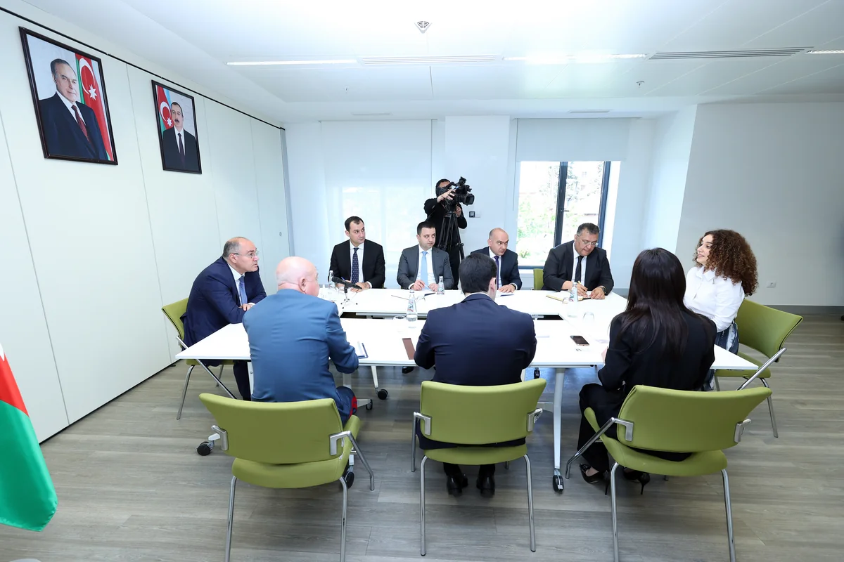 Səfər Mehdiyev Qaxda vətəndaşları qəbul edib