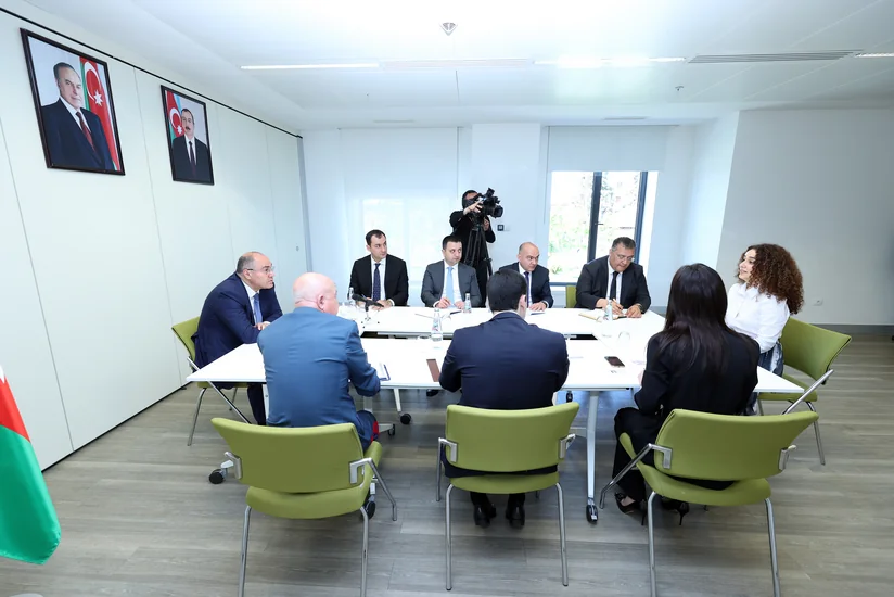 Səfər Mehdiyev Qaxda vətəndaşları qəbul edib