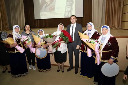 “Mədəniyyət fədaisi” filmi təqdim edilib