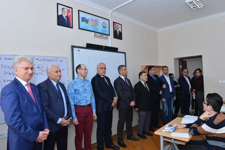 Beynəlxalq olimpiadalara hazırlıq mərkəzinə mediatur olub