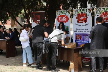 Gəncədə əmək yarmarkası keçirilib