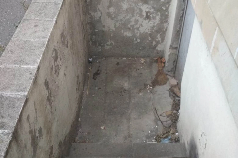 Bərdədə xəstəxanadan qaçmaq istəyən şəxs binadan yerə atılaraq ölüb - FOTO - YENİLƏNİB