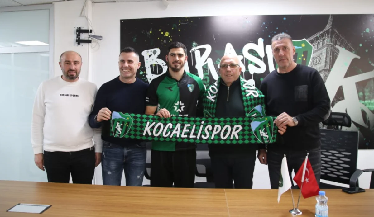Ramil Şeydayev: “Kocaelispor”u Rəşad Sadıqova görə tanıyırdım”