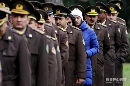 Azerbaijan commemorates national leader Heydar Aliyev - PHOTO REPORT