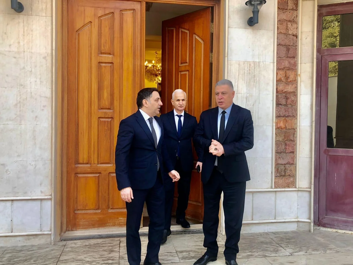 Лидер иракских туркман посетил посольство Азербайджана в Багдаде
