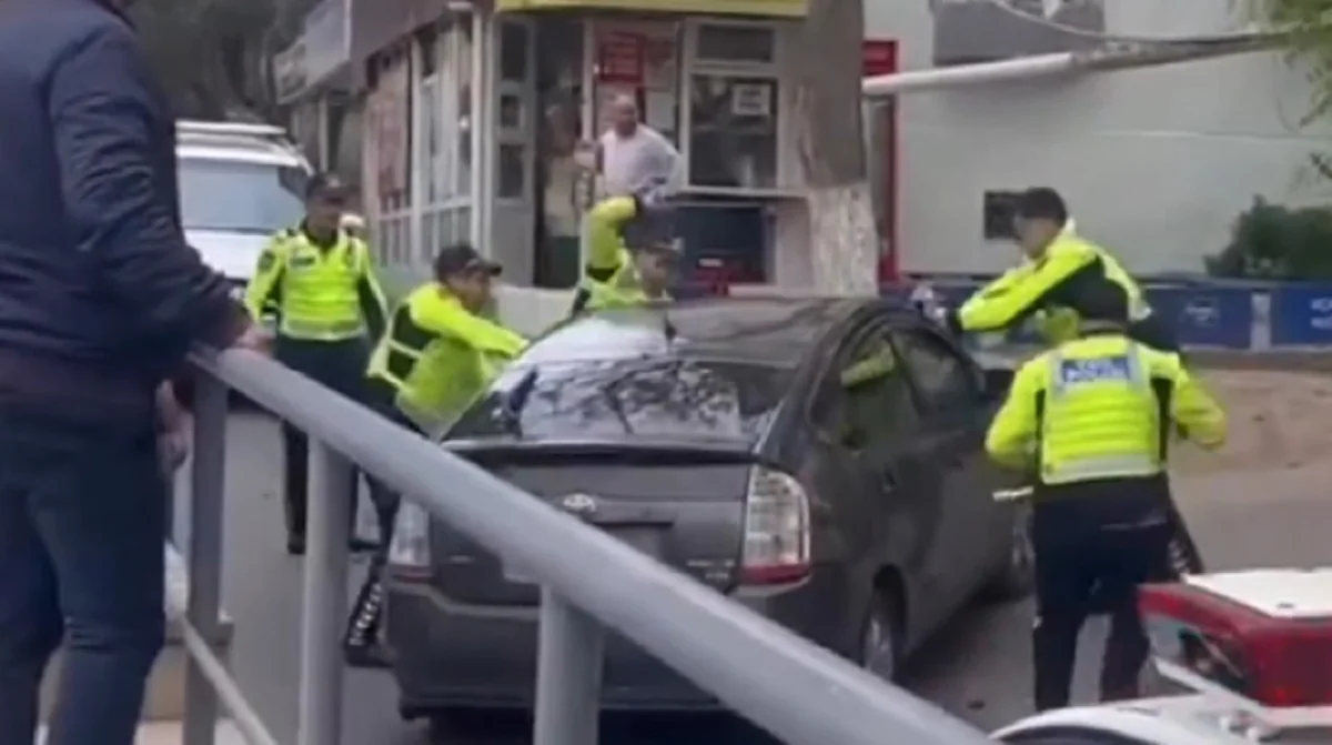 Nizamsız taksi xaosu: problemdən çıxış yolu nədir? - RƏY