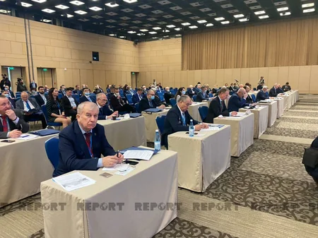 Moskvada MDB-nin 30 illiyinə həsr olunmuş iqtisadi forum keçirilir