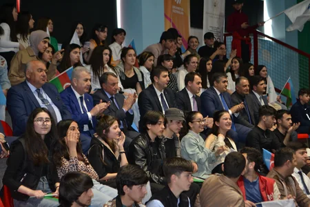 Nizami rayonunda “Heydər Əliyev İli” çərçivəsində Badminton üzrə açıq turnir keçirilib