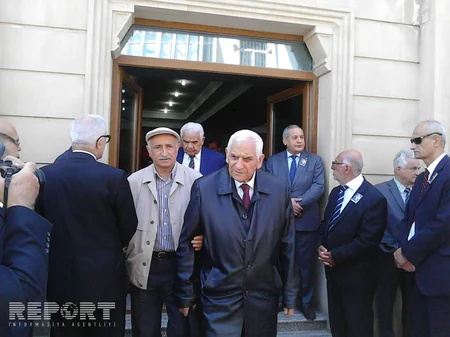 Söhrab Tahir II Fəxri xiyabanda dəfn edilib