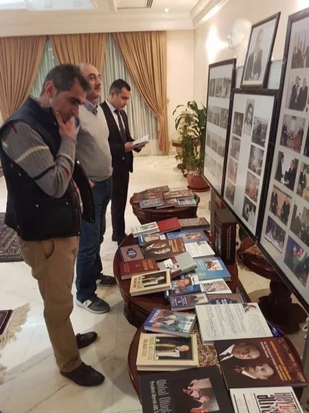 Küveytdə Heydər Əliyevin vəfatının 14-cü ildönümünə həsr olunmuş mərasim keçirilib