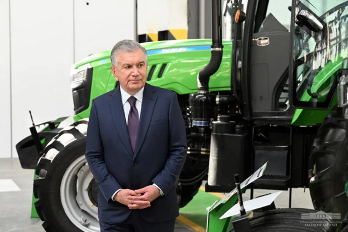 Özbəkistanda ilk universal traktor istehsal edilib