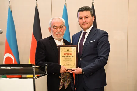 Berlində Dünya Azərbaycanlılarının Həmrəyliyi Günü qeyd olunub