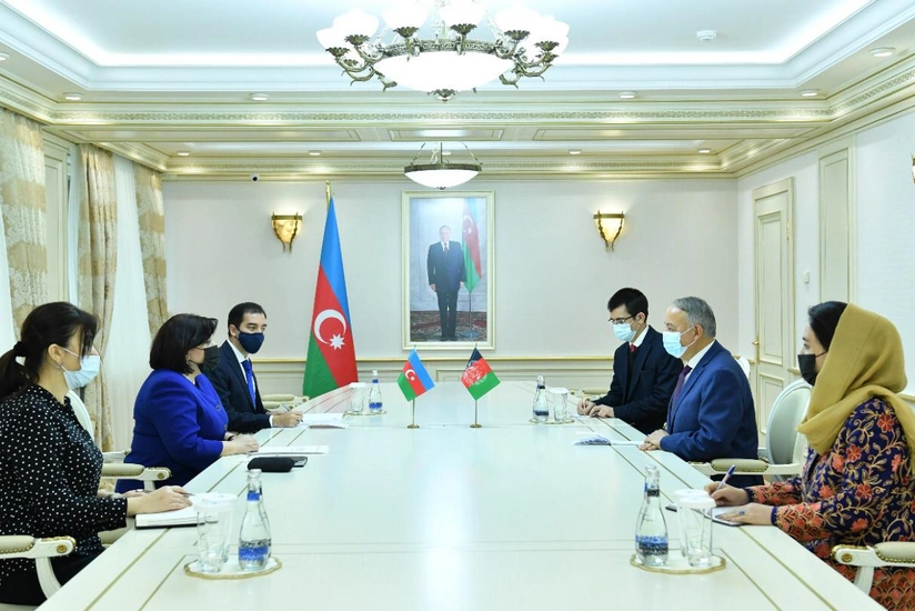 Sahibə Qafarova Əfqanıstanın Azərbaycandakı səfiri ilə görüşüb