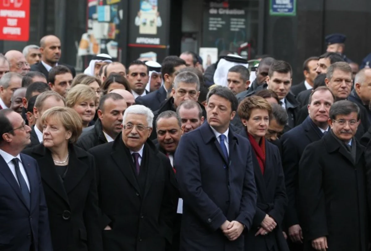 Parisdə terror qurbanlarını anım yürüşü keçirilir