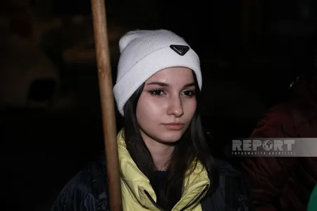 На дороге Ханкенди-Лачын продолжается акция протеста экоактивистов