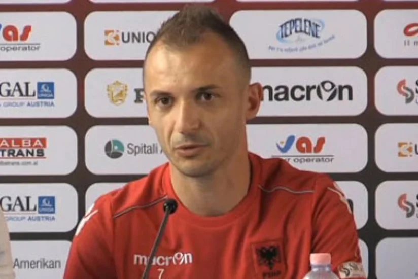 Ansi Aqolli: Albaniya yığmasını tərk etməmişəm