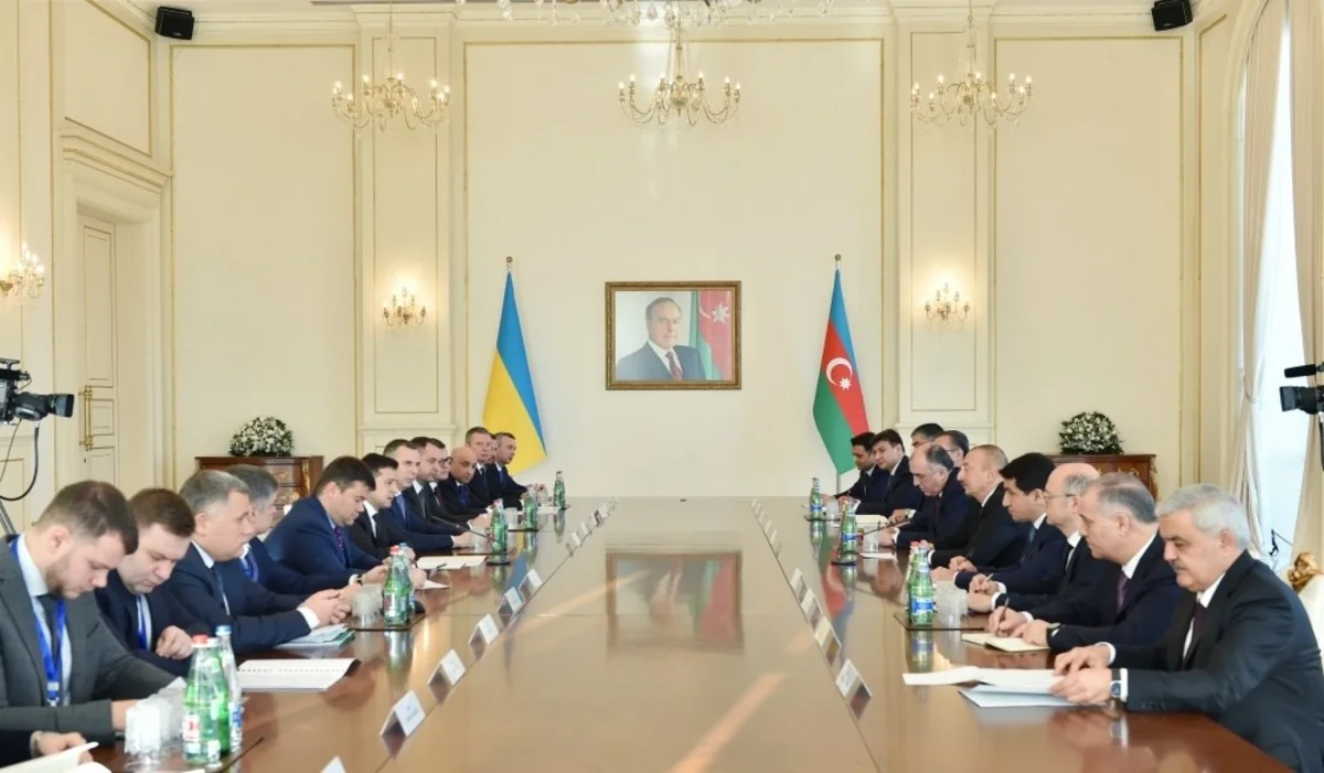 Azerbaijani, Ukrainian presidents held expanded meeting