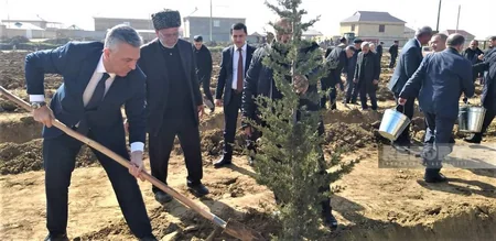 Biləsuvarın Əsgərabad kəndində “Heydər Əliyev adına park” salınıb