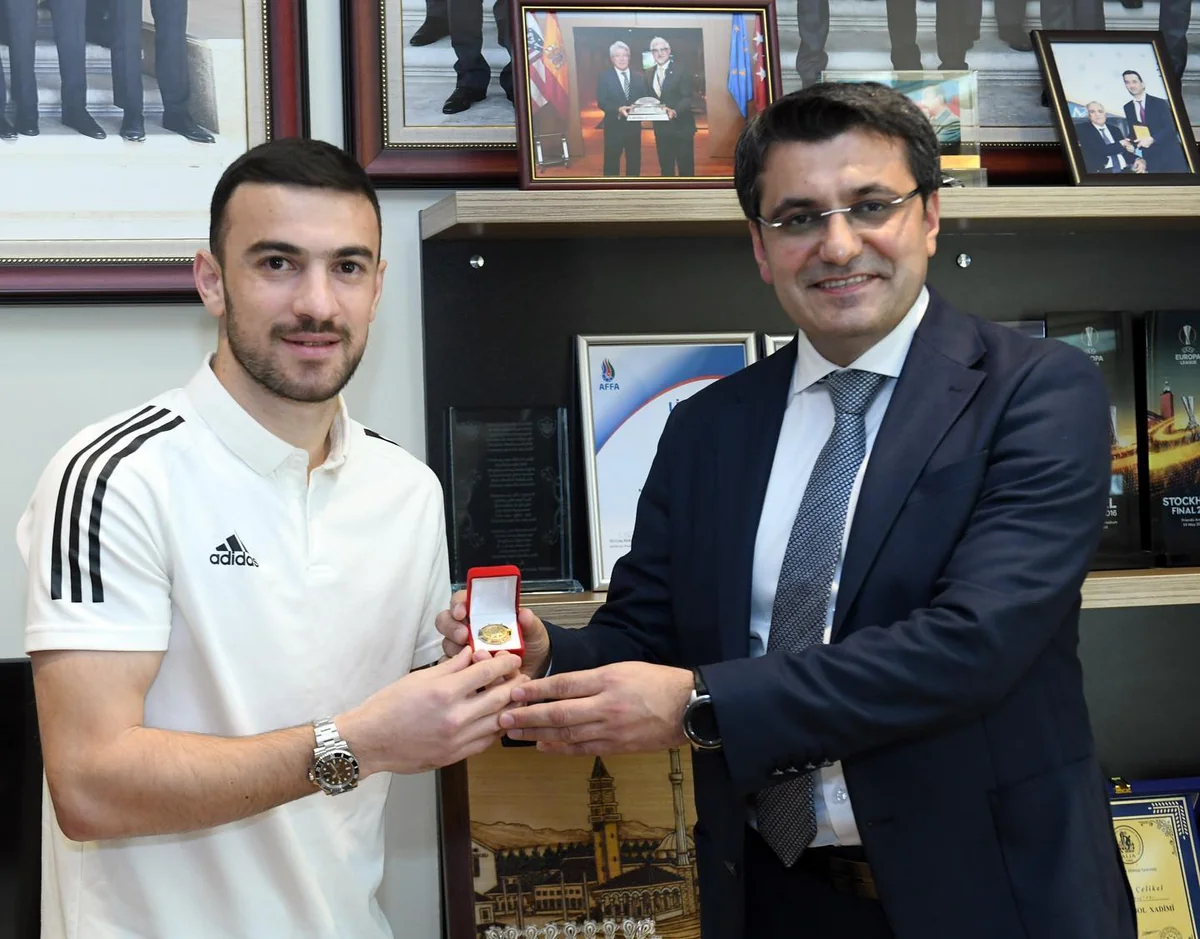 Qarabağın futbolçusu: Bu adı tək qazanmamışam