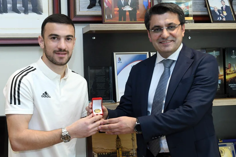 Qarabağın futbolçusu: Bu adı tək qazanmamışam